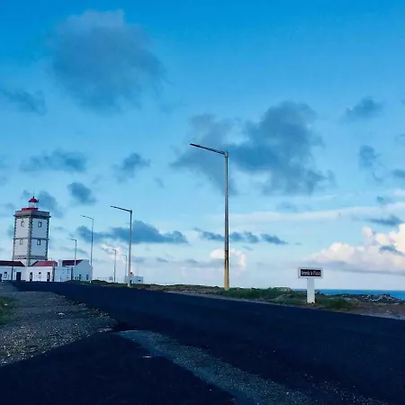 Bigboss Sharko - 400m From The Apartment Peniche